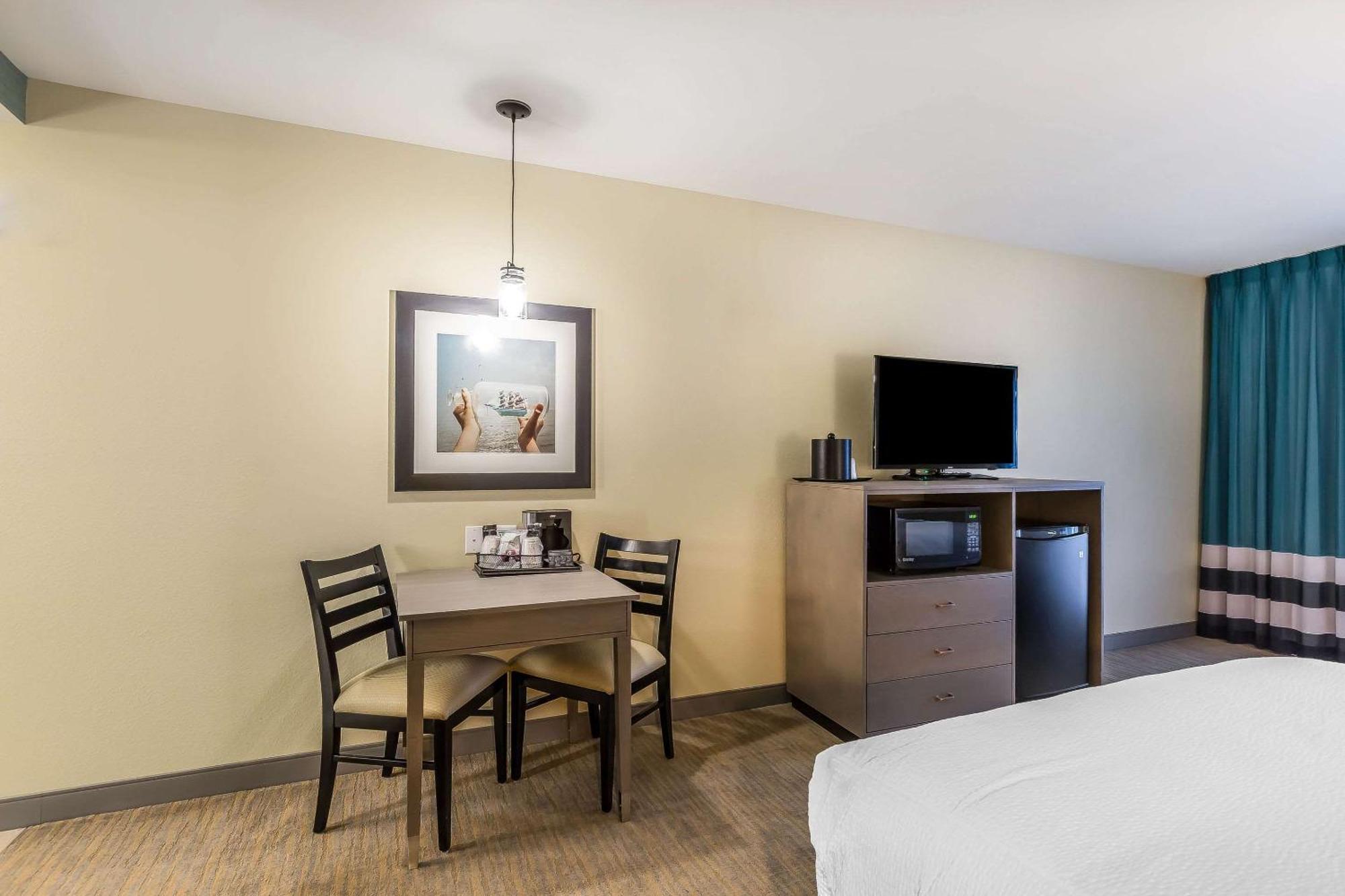 Marina Bay Hotel & Suites, Ascend Hotel Collection Chincoteague Exterior foto
